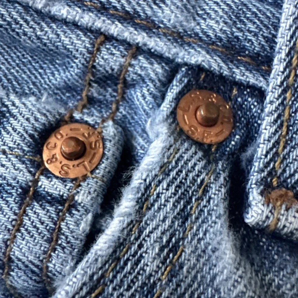 Levis 501 Jeans Mens 36x29 Blue Denim‎ Pants Button Fly Straight Classic #743